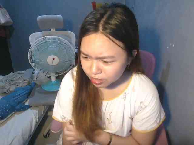 sweetiepiee webcam