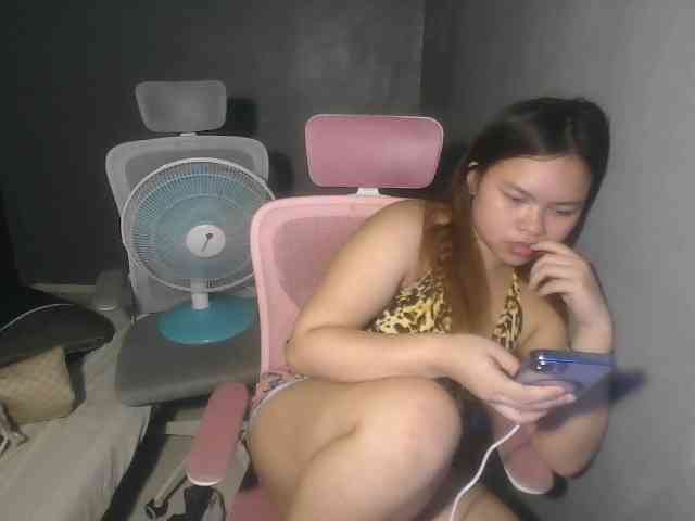 sweetiepiee webcam