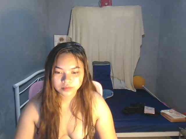 sweetiepiee webcam