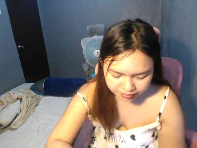 sweetiepiee webcam