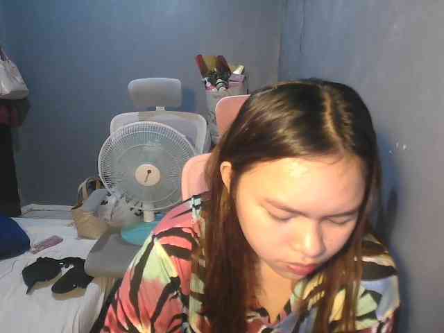 sweetiepiee webcam
