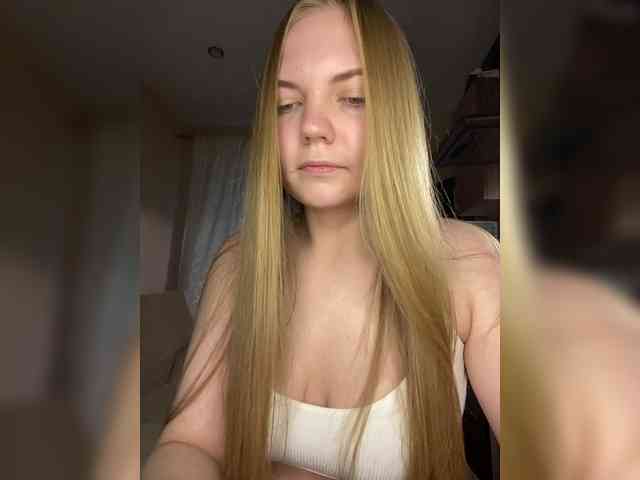 Nika7M Live Webcam on BongaCams