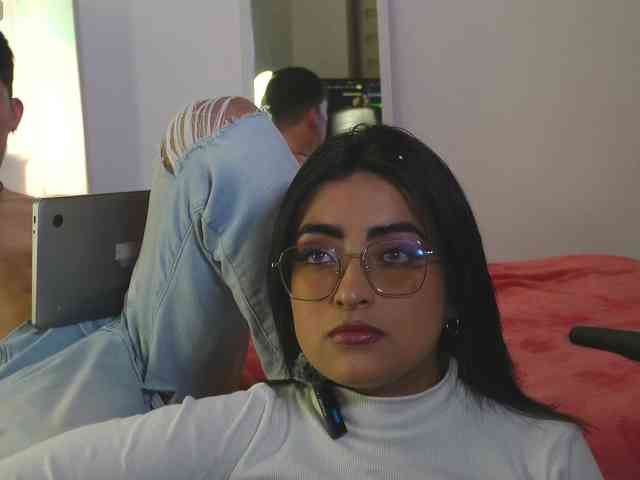 mary_and_andres webcam