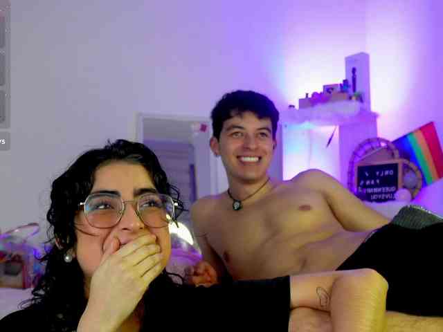 mary_and_andres webcam
