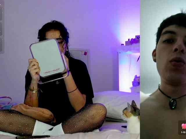 mary_and_andres webcam