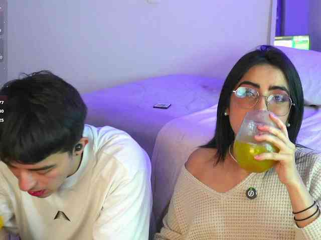mary_and_andres webcam
