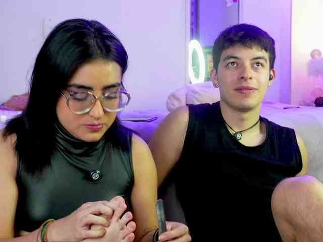 mary_and_andres webcam