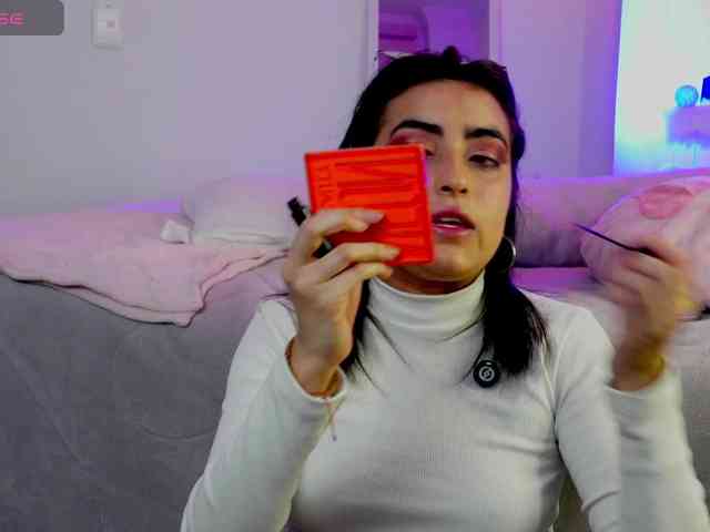 mary_and_andres webcam