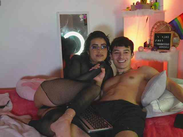 mary_and_andres webcam
