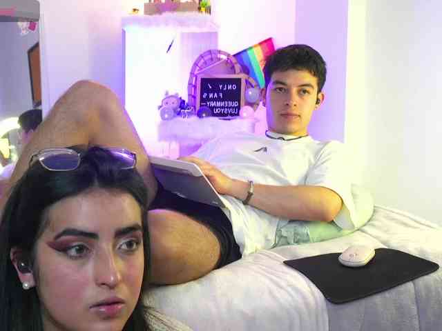 mary_and_andres webcam