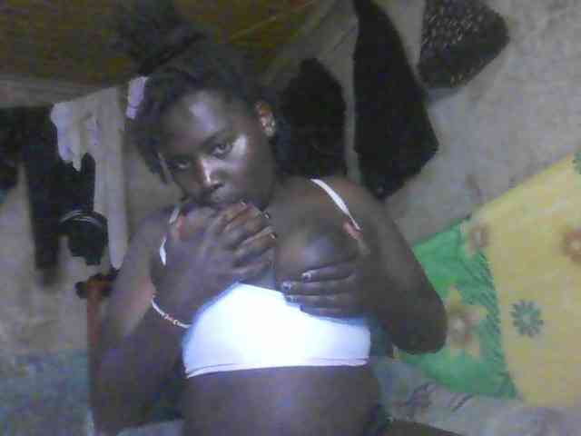 shiiquery110 webcam