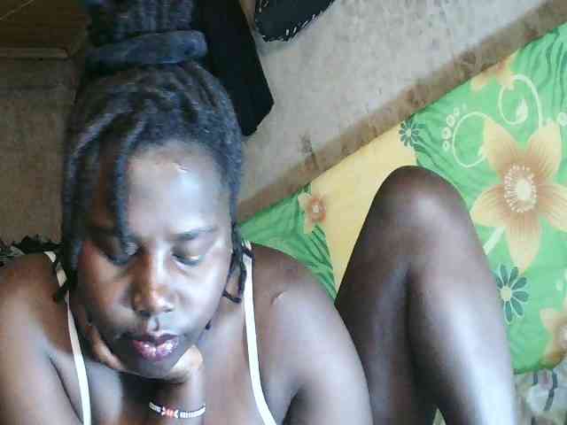 shiiquery110 webcam