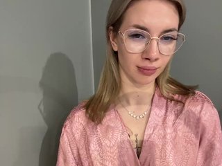 Millashaa Porn Show