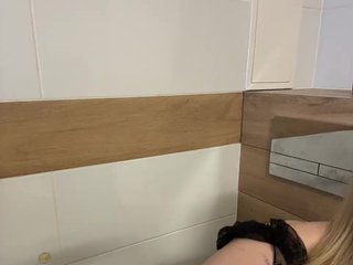 Millashaa Porn Show