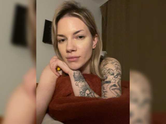 Millashaa's BongaCams show and profile