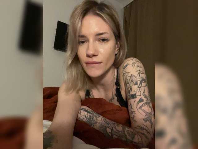 Millashaa's BongaCams show and profile