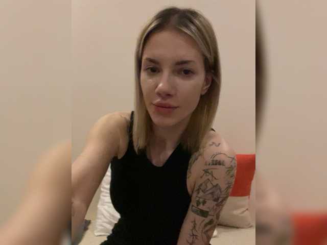 Millashaa's BongaCams show and profile