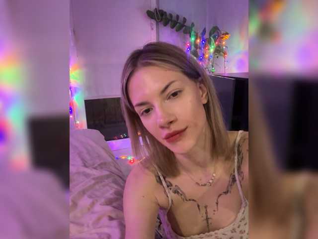 Millashaa's BongaCams show and profile