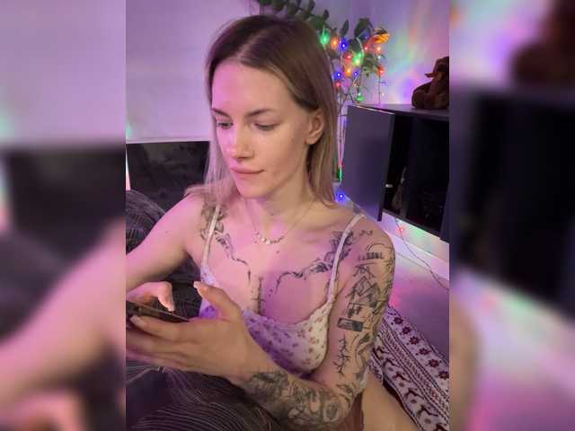 Millashaa's BongaCams show and profile