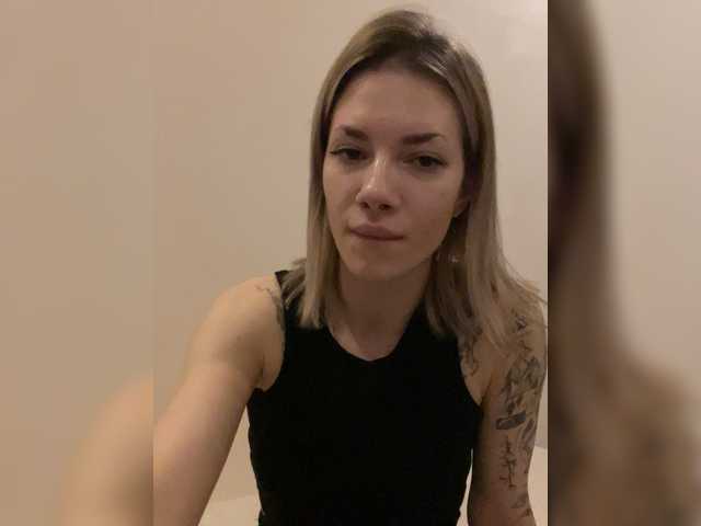 Millashaa's BongaCams show and profile