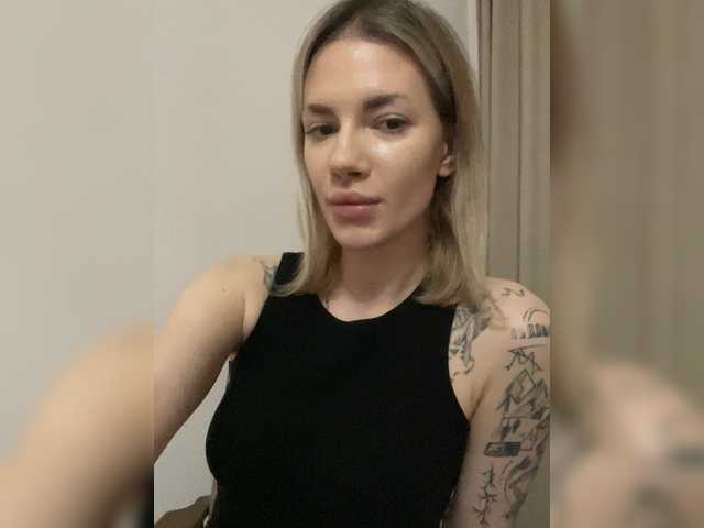 Millashaa's BongaCams show and profile