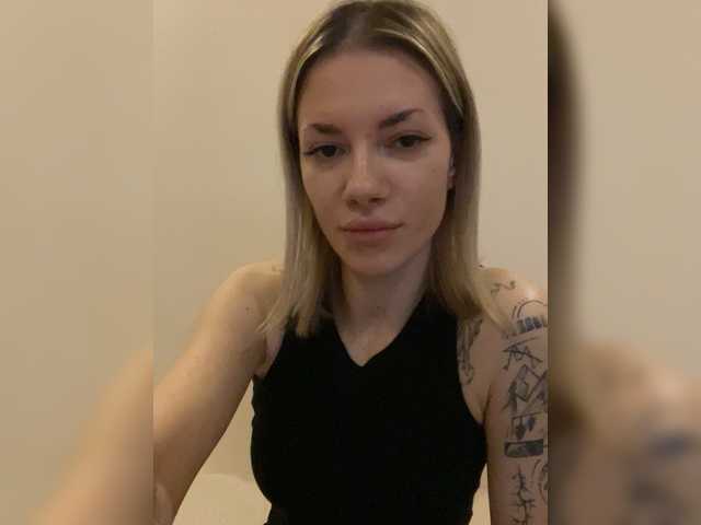 Millashaa's BongaCams show and profile