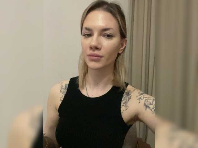 Millashaa's BongaCams show and profile