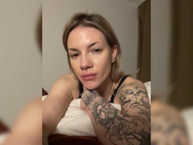 Millashaa's BongaCams show and profile