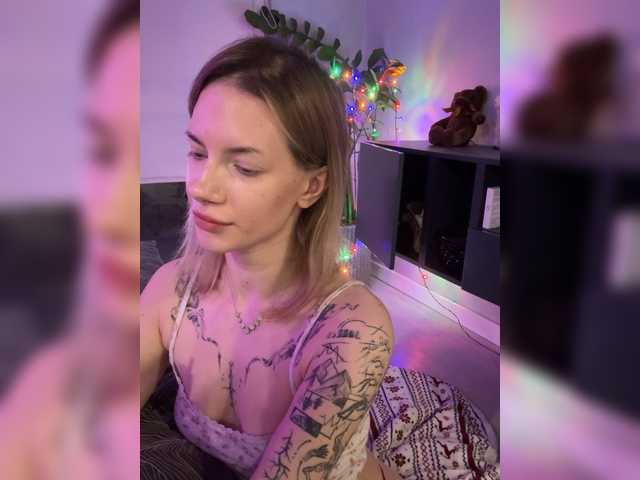 Millashaa's BongaCams show and profile