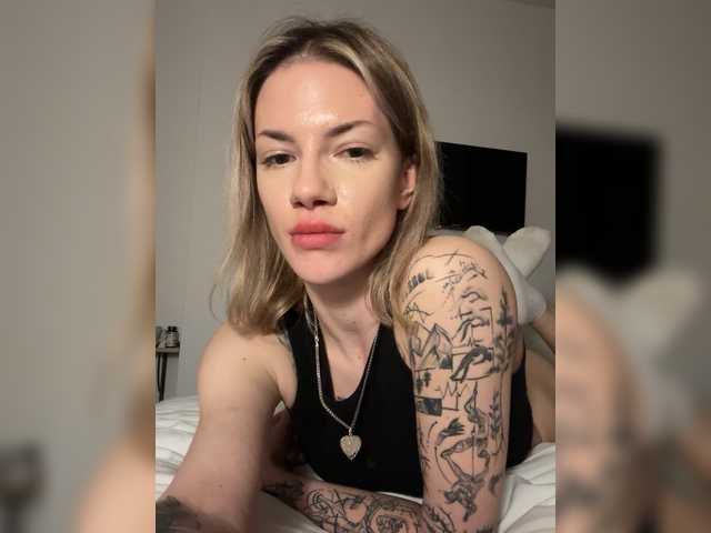 Millashaa's BongaCams show and profile