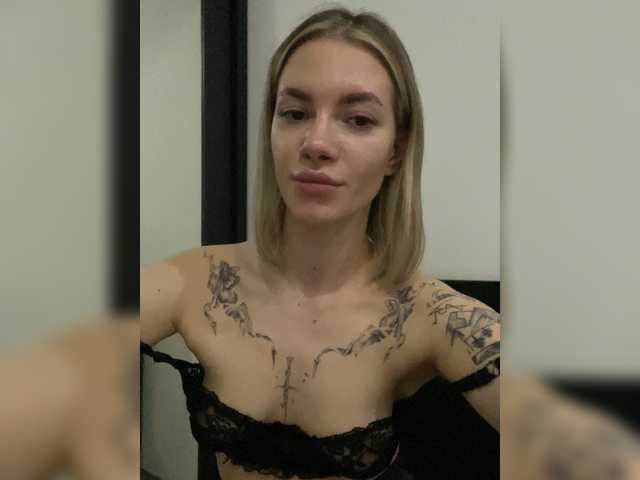 Millashaa's BongaCams show and profile