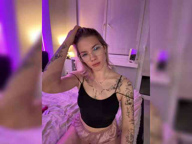 public webcam sex Millashaa
