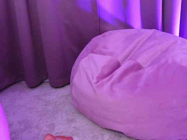 VanyaRayy webcam