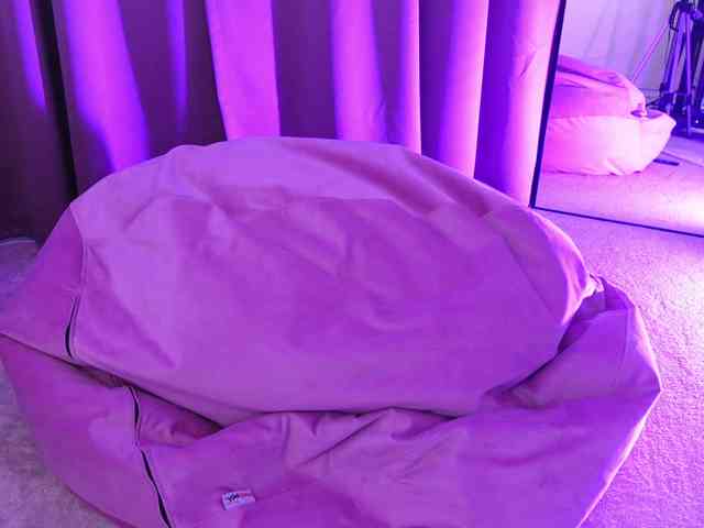 VanyaRayy webcam