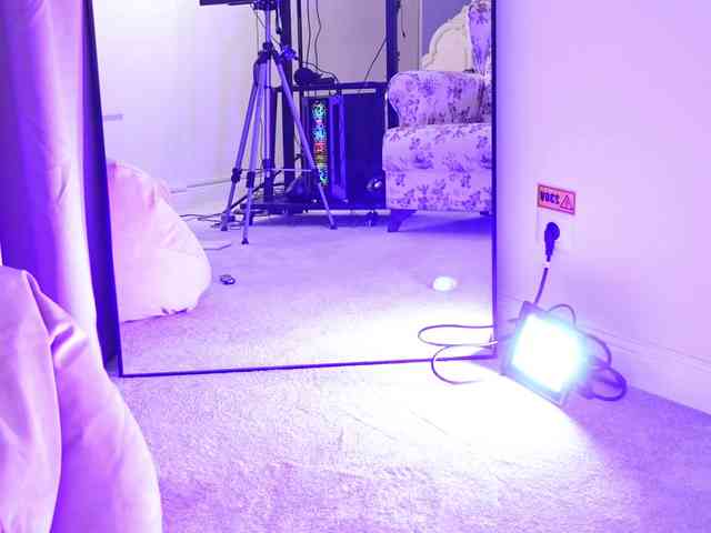 VanyaRayy webcam