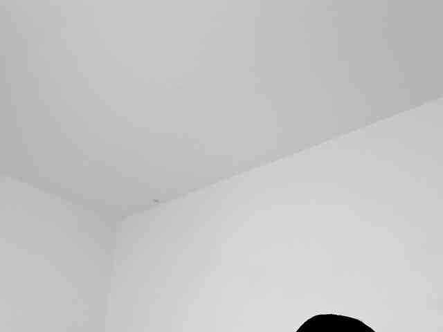 NaomiEmber webcam