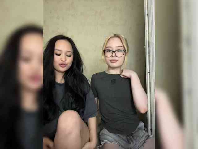 EmyEva webcam