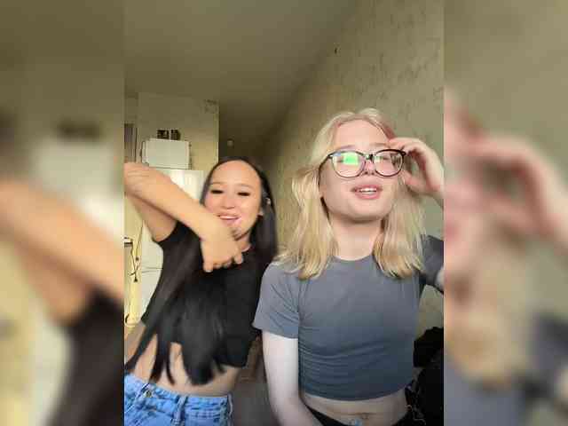 JenyCarty webcam