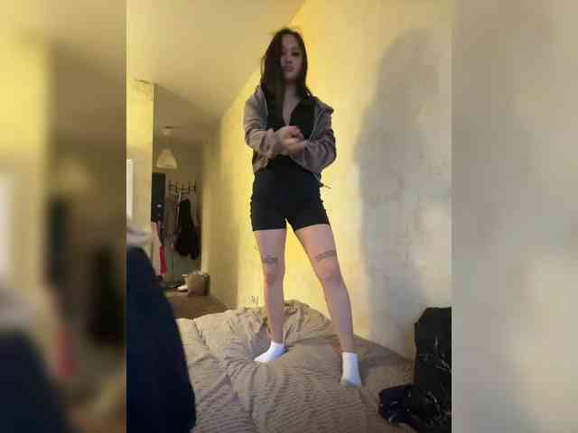 hot chat EmyEva