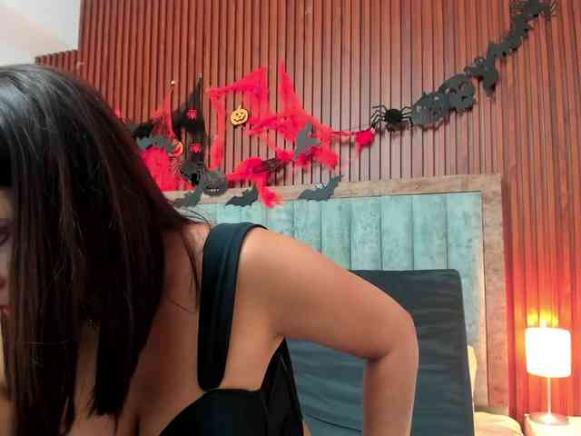 Samantha-Claus Samantha-Claus