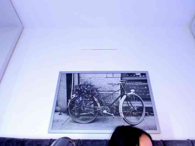 Megaan-Lee webcam
