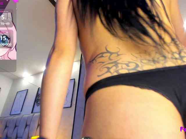 Megaan-Lee webcam