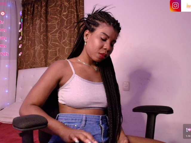 Ivonjoness's BongaCams show and profile