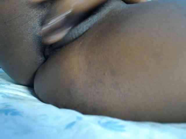 LucyWyild webcam