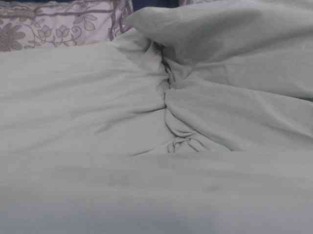 LucyWyild webcam