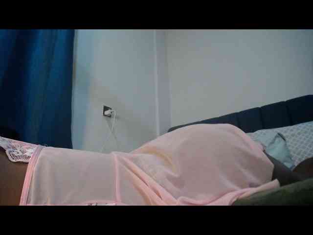 LucyWyild webcam