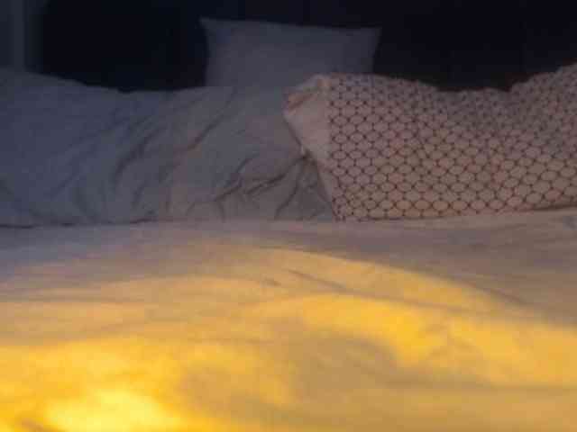 LucyWyild webcam