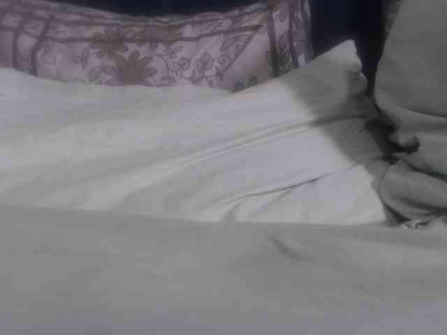 LucyWyild webcam