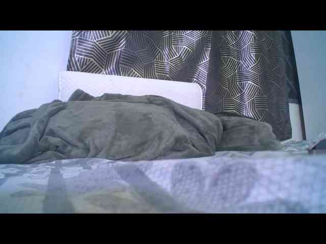 LucyWyild webcam