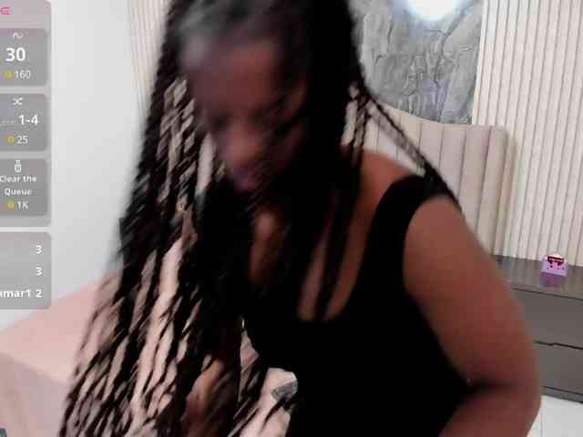 Naomii-Cooper webcam